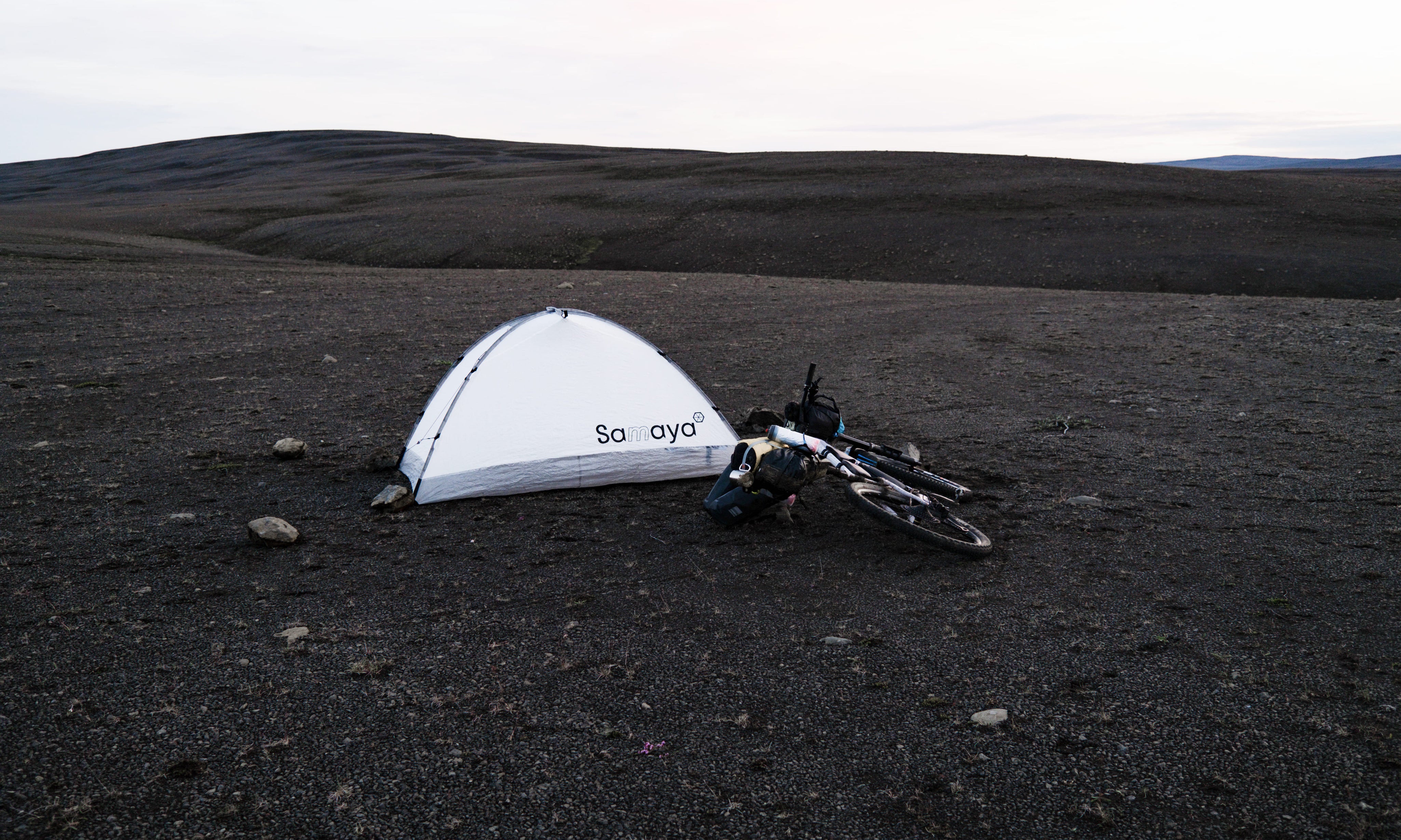 SAMAYA-x-JULIEN-MAZARD-600-KM-DE-TRAVERSÉE-ISLANDAISE-EN-GRAVEL Samaya